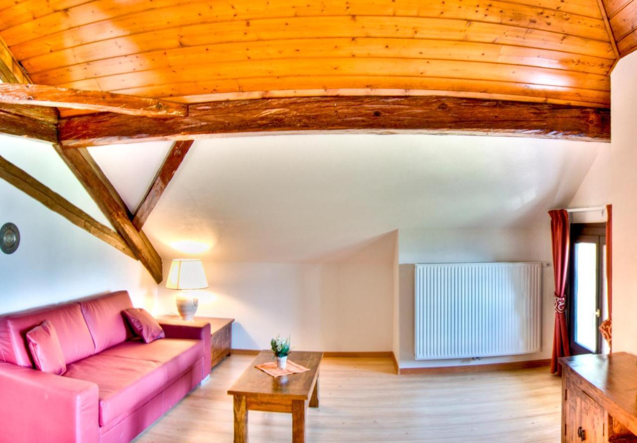 Apartments Waldquell Collalbo Habitación foto